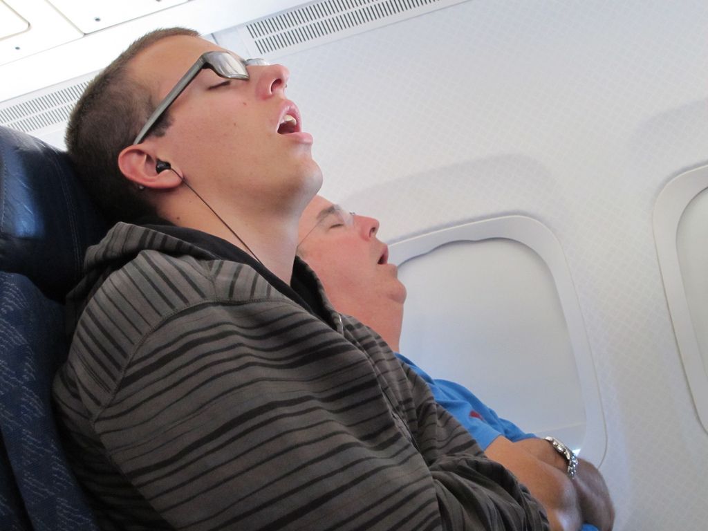 10 Trucos Que No Os Fallarán Para Dormir Bien Cuando Estéis De Viaje