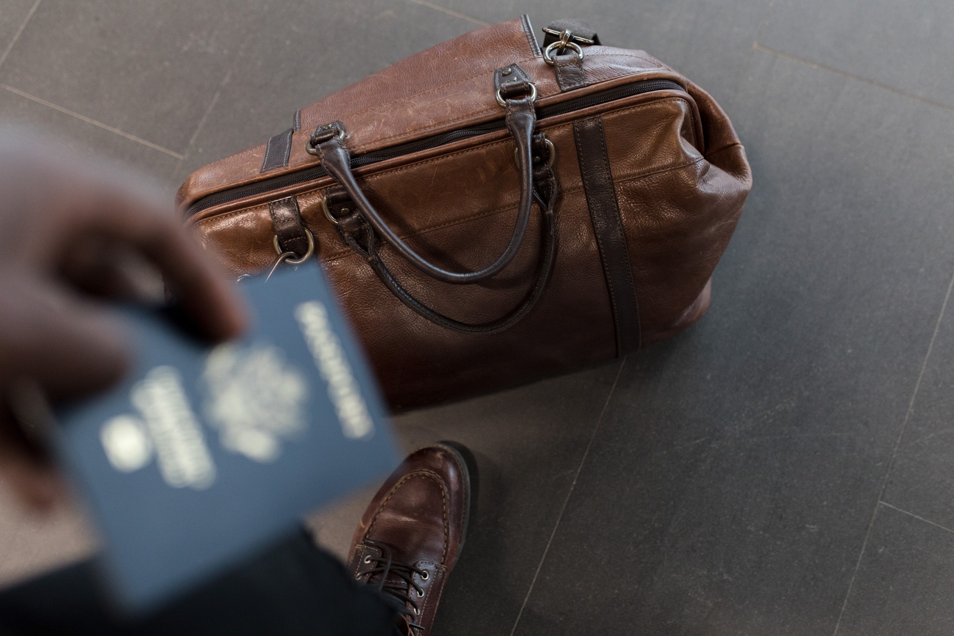 Los 7 Mejores Bolsos Bandolera de 2022