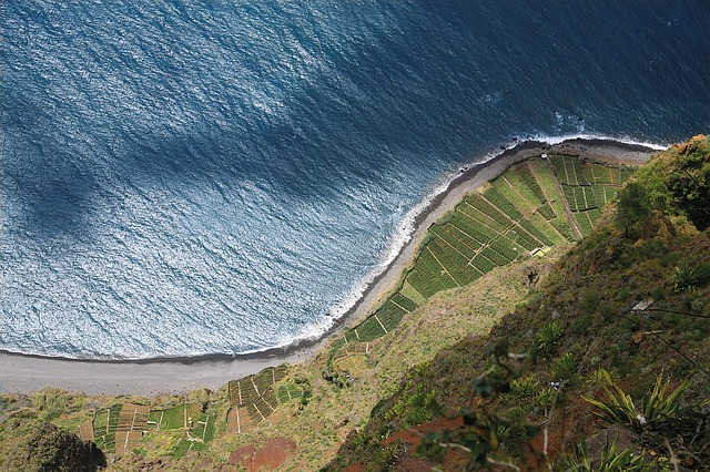 Acantilado-en-Madeira