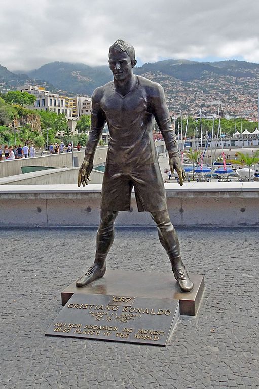 Estatua-de-Cristiano-Ronaldo