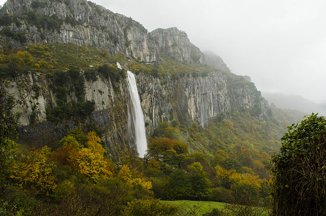 Nacimiento-del-río-Asón