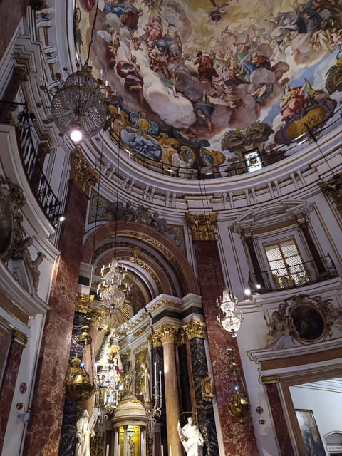 Basilica-de-la-Virgen-de-los-Desamparados