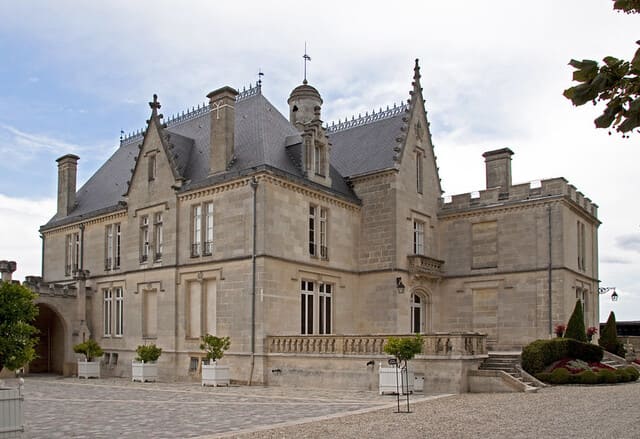 Chateau-Pape-Clement