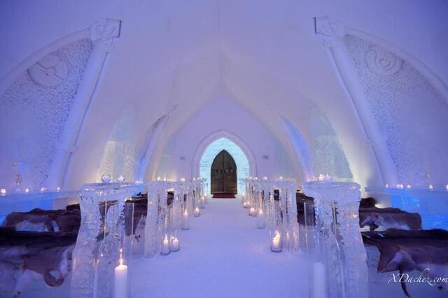 Hotel-De-Glace-Quebec-City-Canada