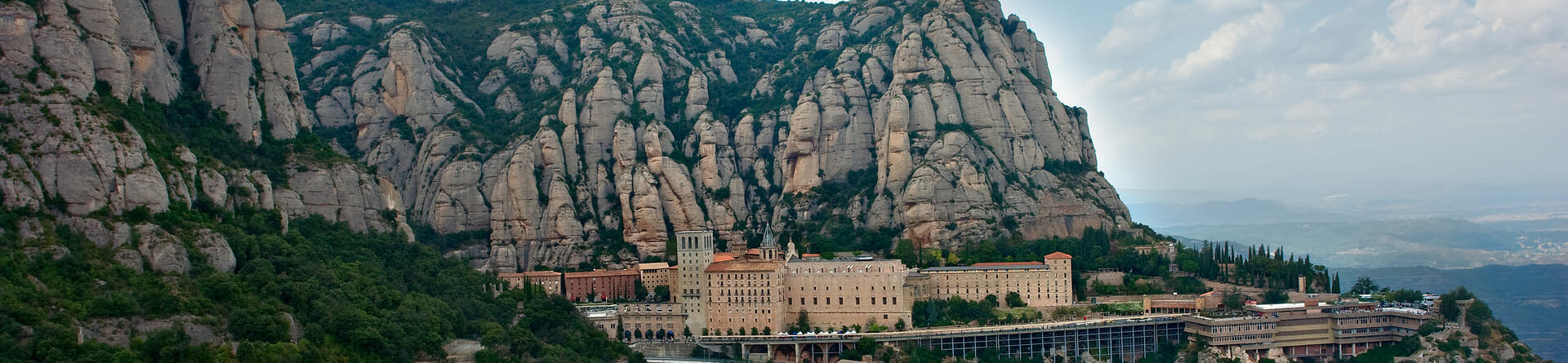 Cómo visitar y qué ver en Monasterio Montserrat (Barcelona)